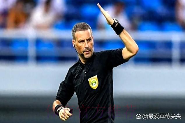 马竞高层谈裁判:这成为他习惯 判罚对我们不利很平常 马竞高层谈裁判:这成为他习惯 判罚对我们不利很平常